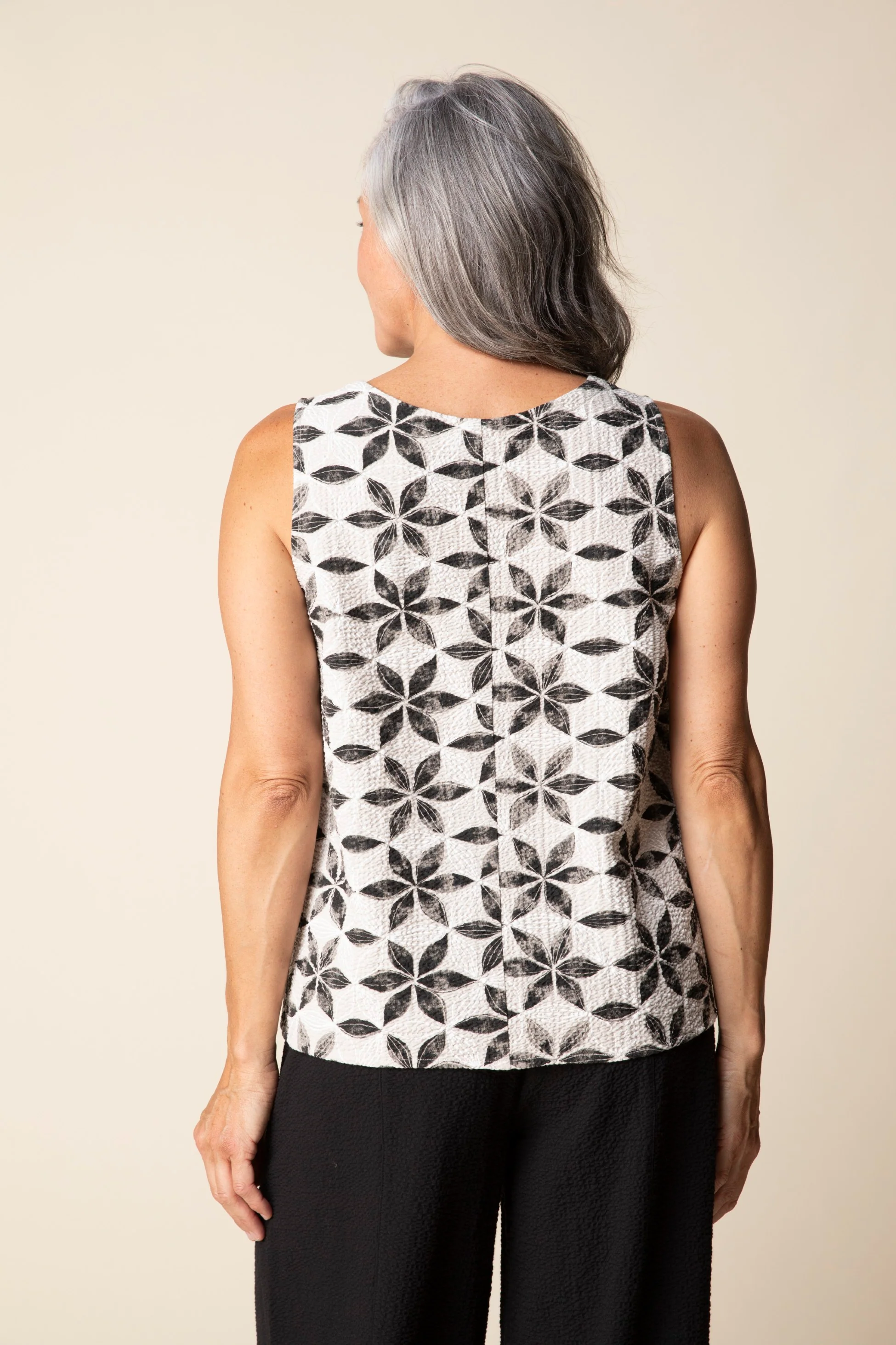 Amalfi Floral Pleat Tank - Image 4