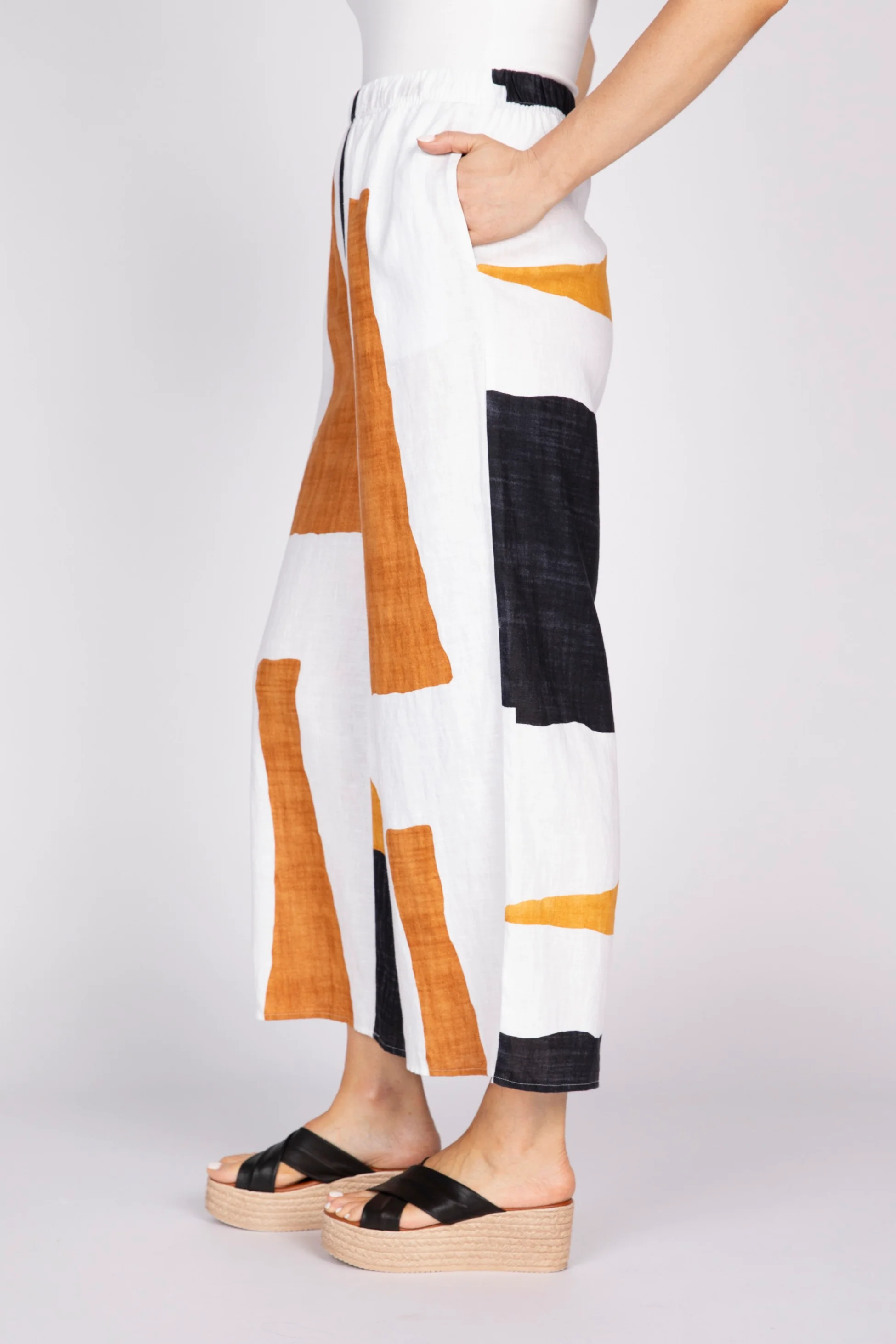 Coastal Colorblock Breeze Pant - Image 9