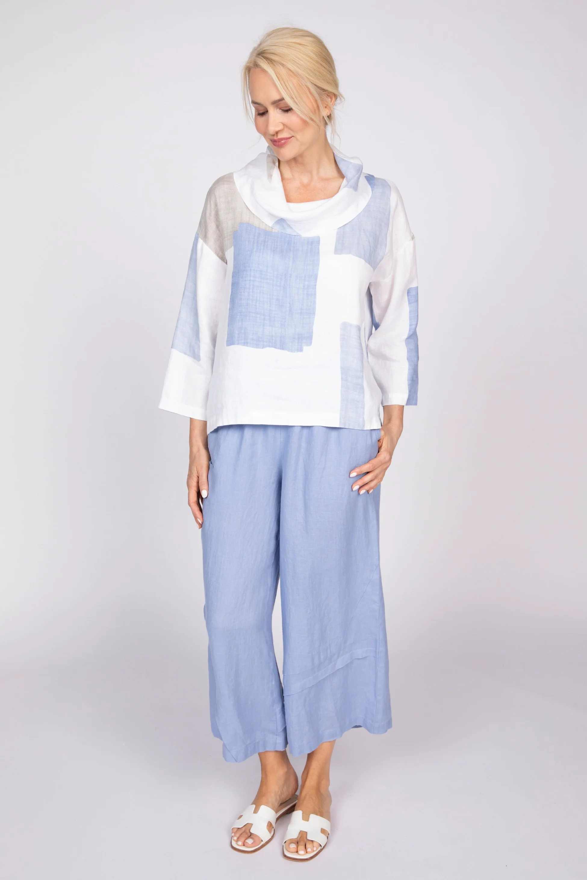 Coastal Colorblock Stay Centered Cowl - Image 5