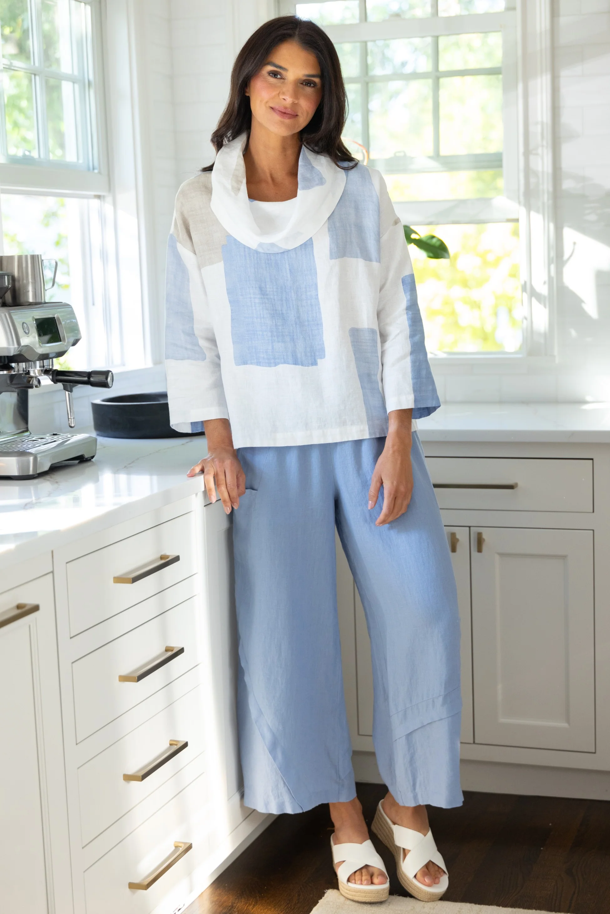 Coastal Colorblock Stay Centered Cowl - Image 2