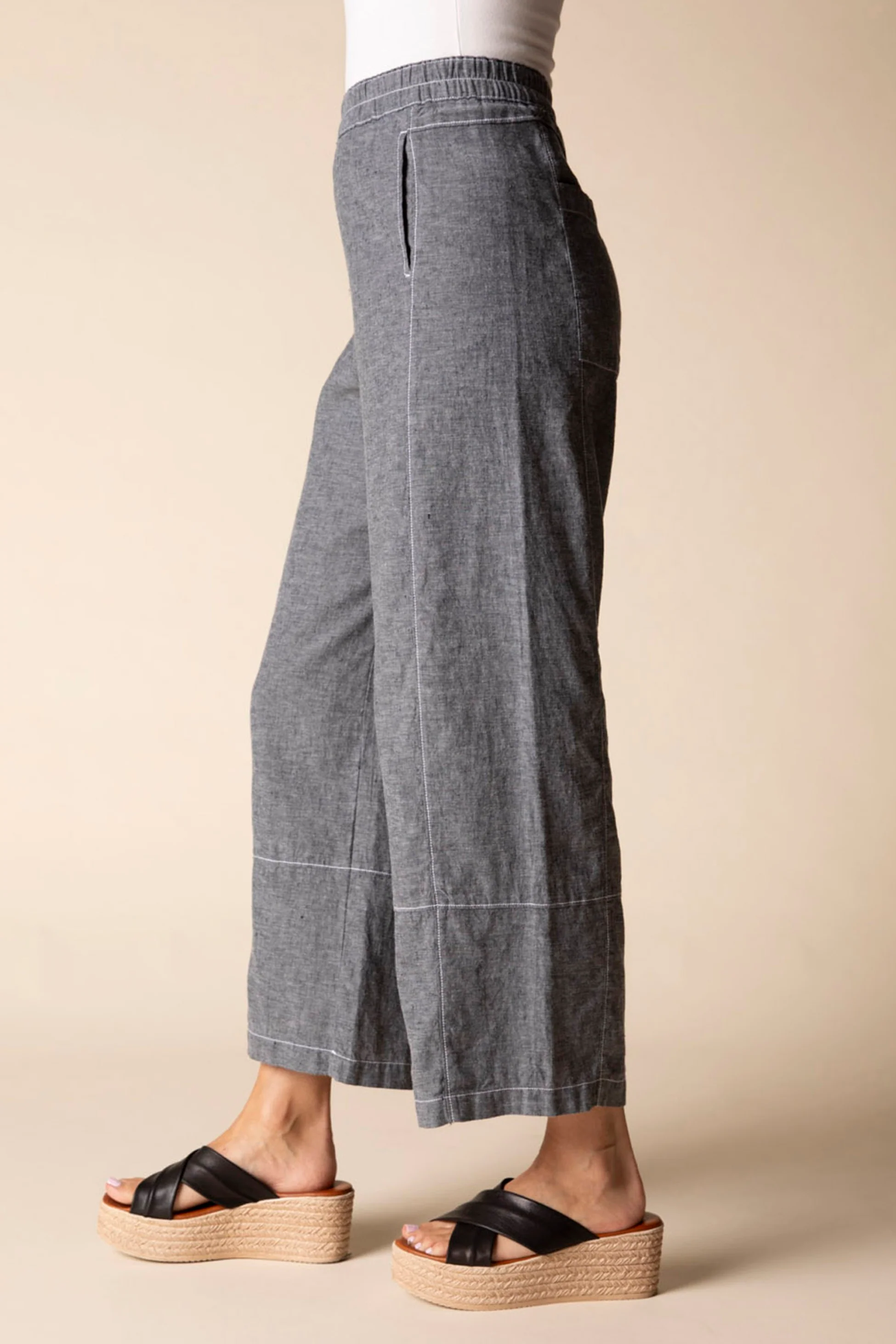 Contrast Seams Crop Pant - Image 8