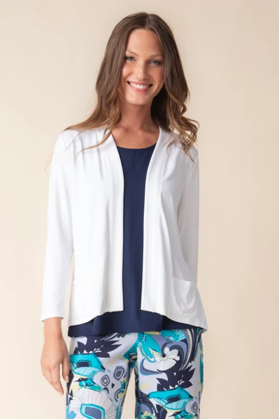 Core Travel Easy Jacket - Image 6