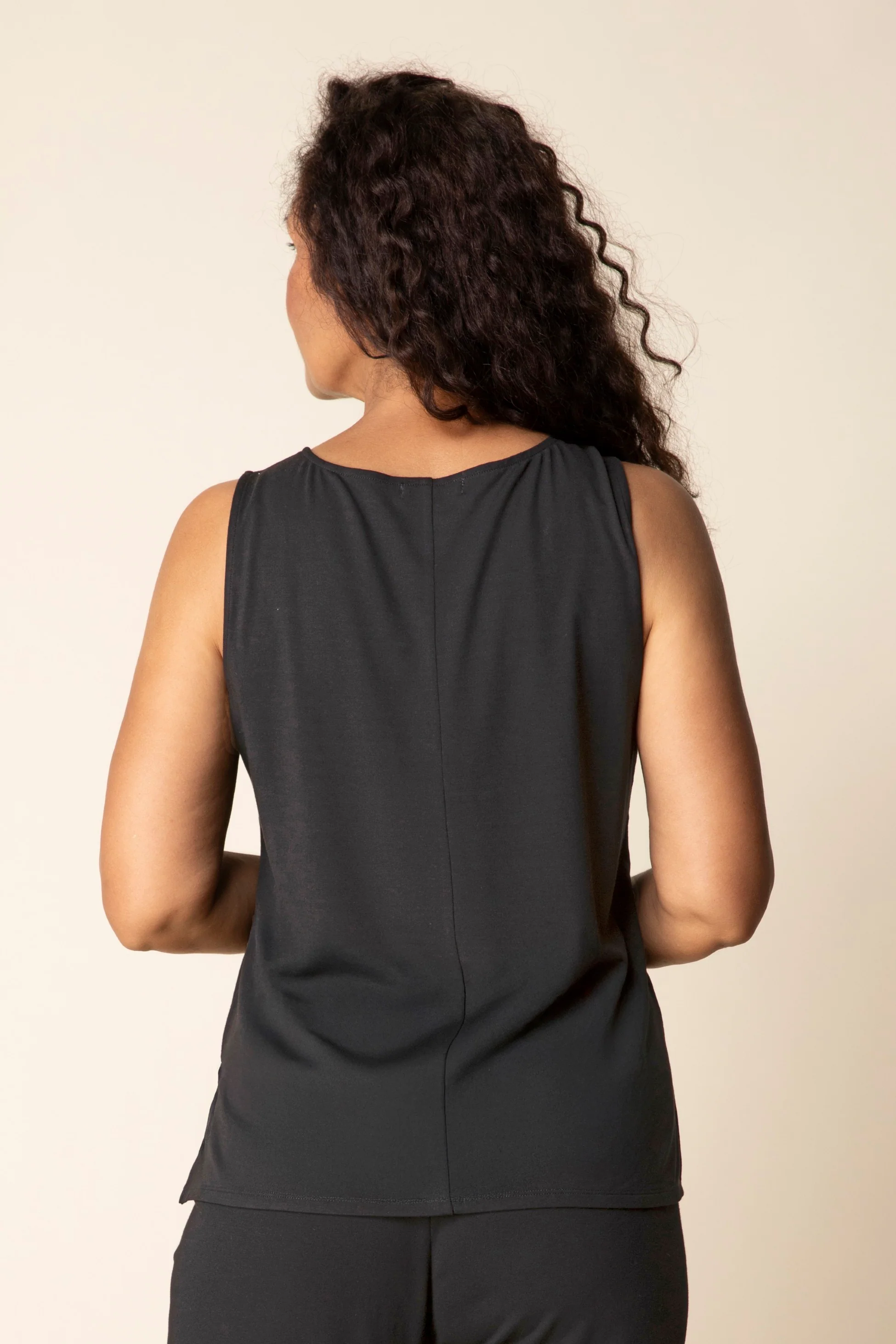 Core Travel Easy Tank - Image 2