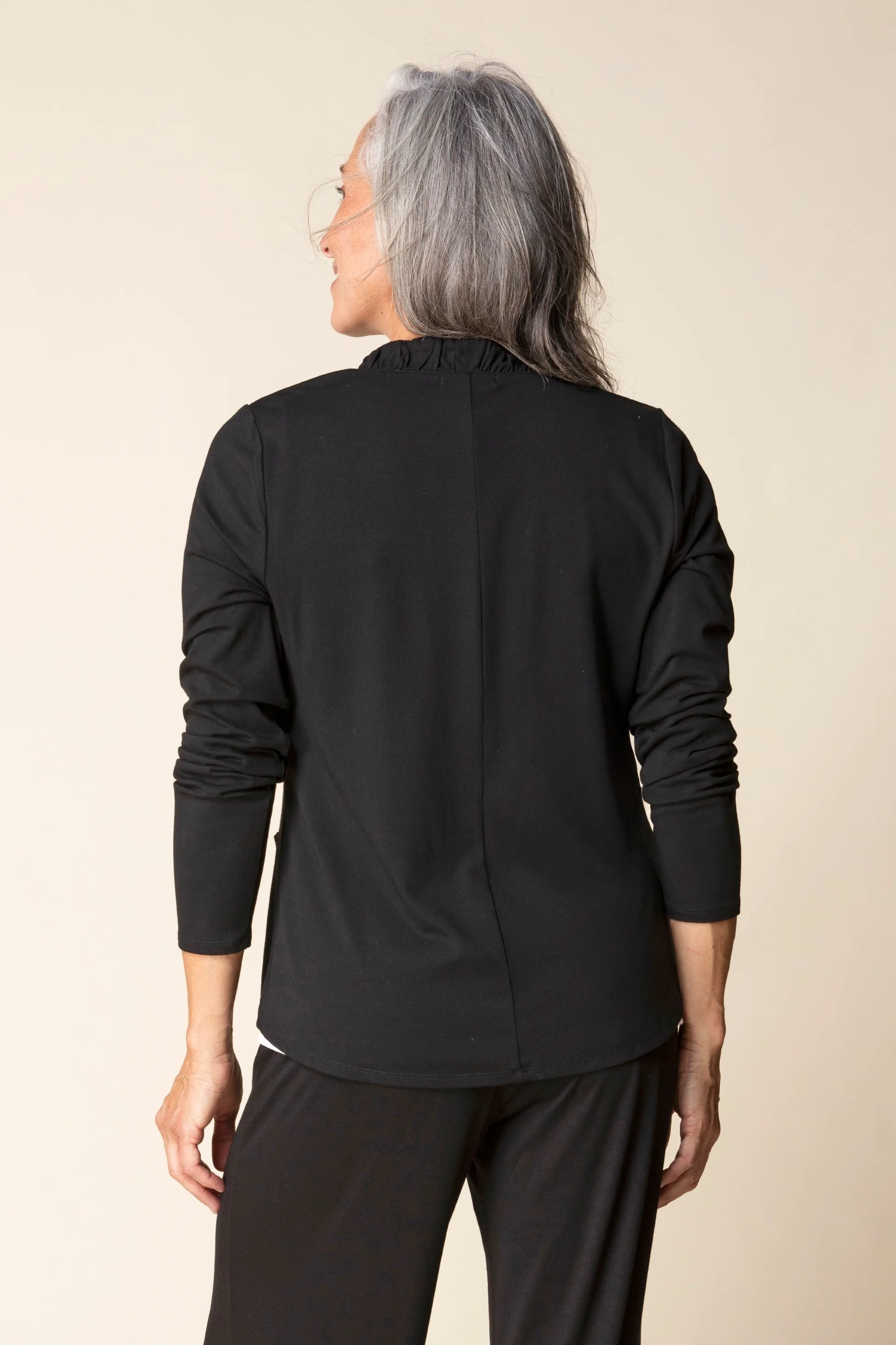Core Travel Ruched Jacket - Image 3
