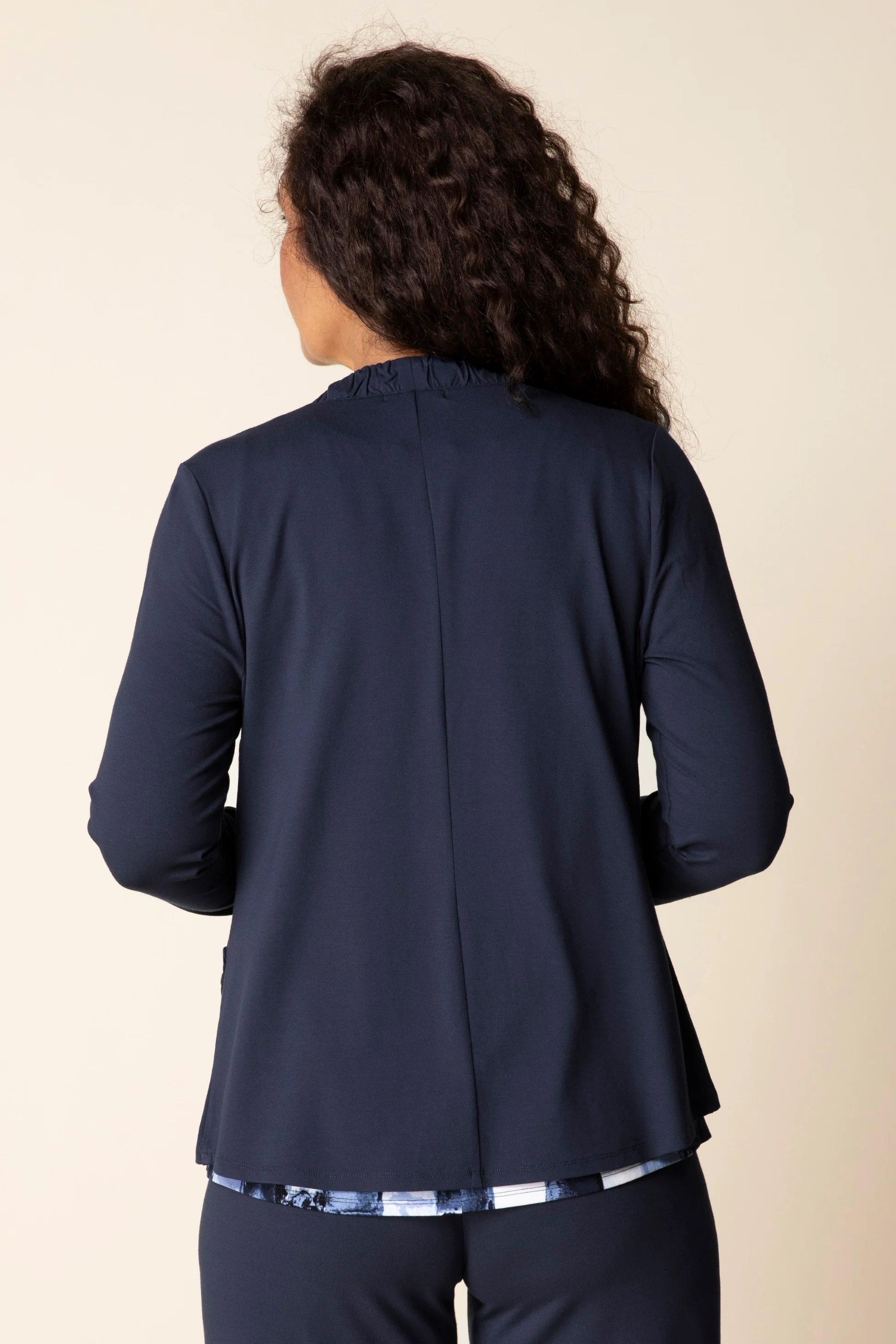 Core Travel Ruched Jacket - Image 6