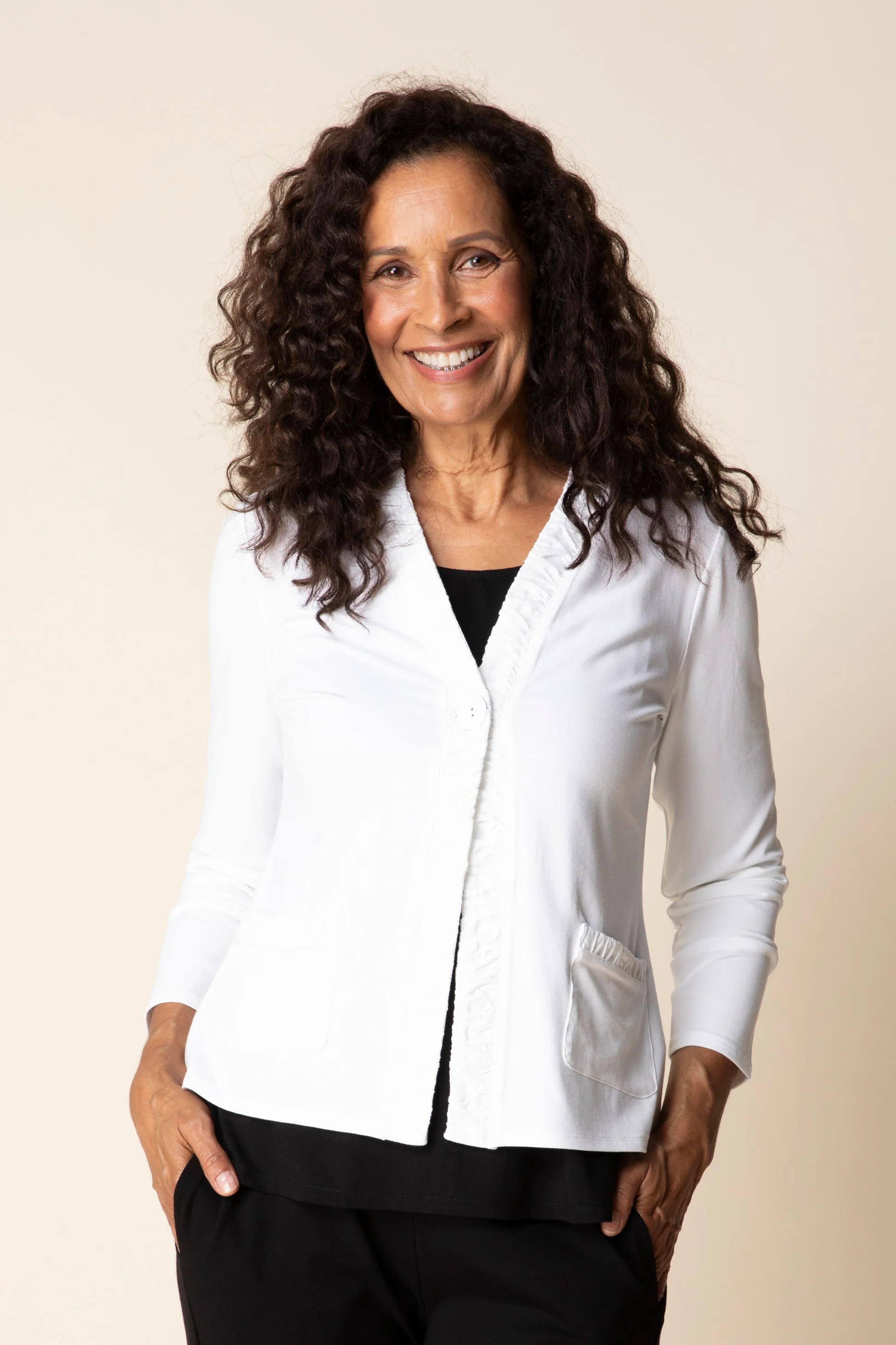 Core Travel Ruched Jacket - Image 7