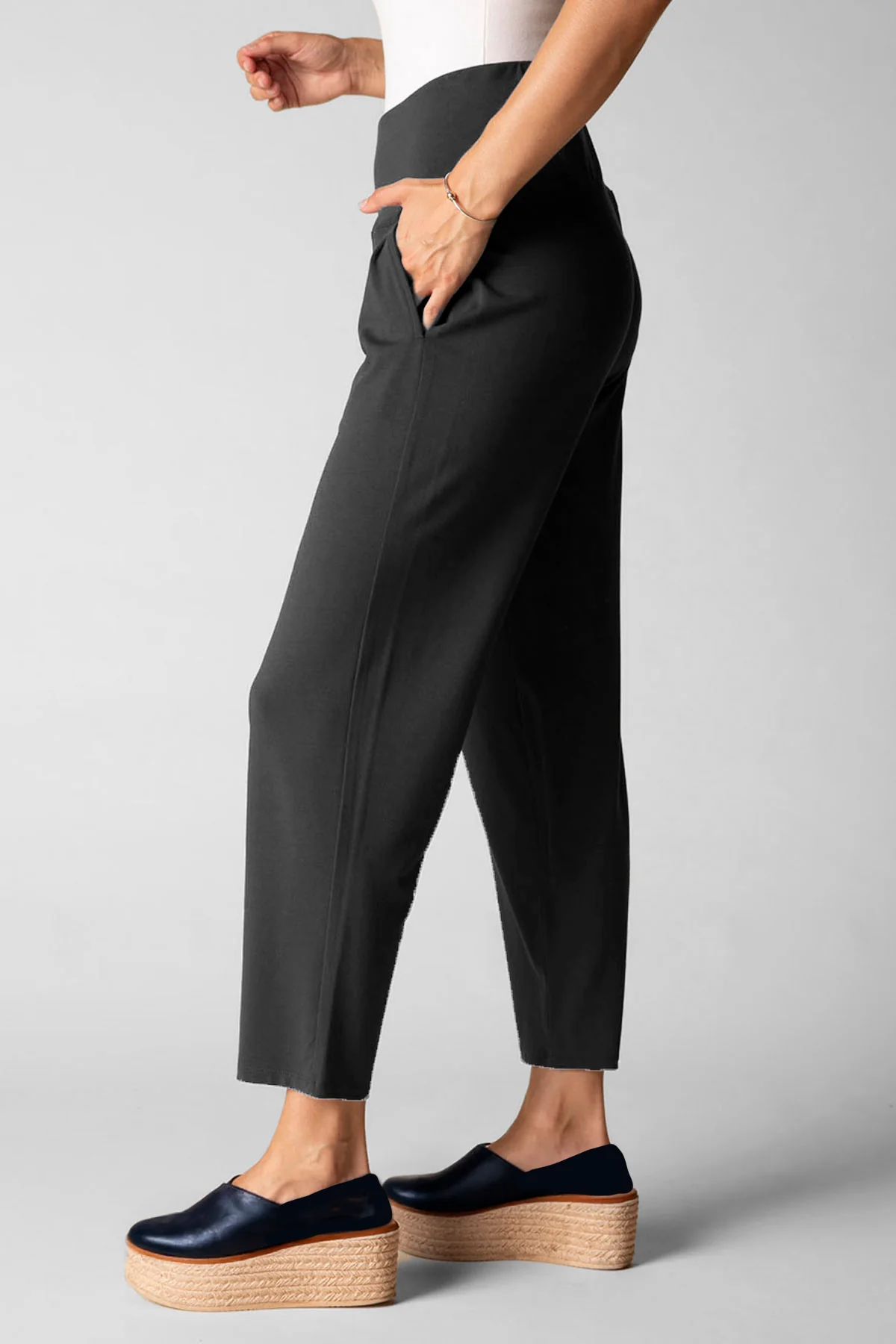 Core Travel Straight Pant - Image 3