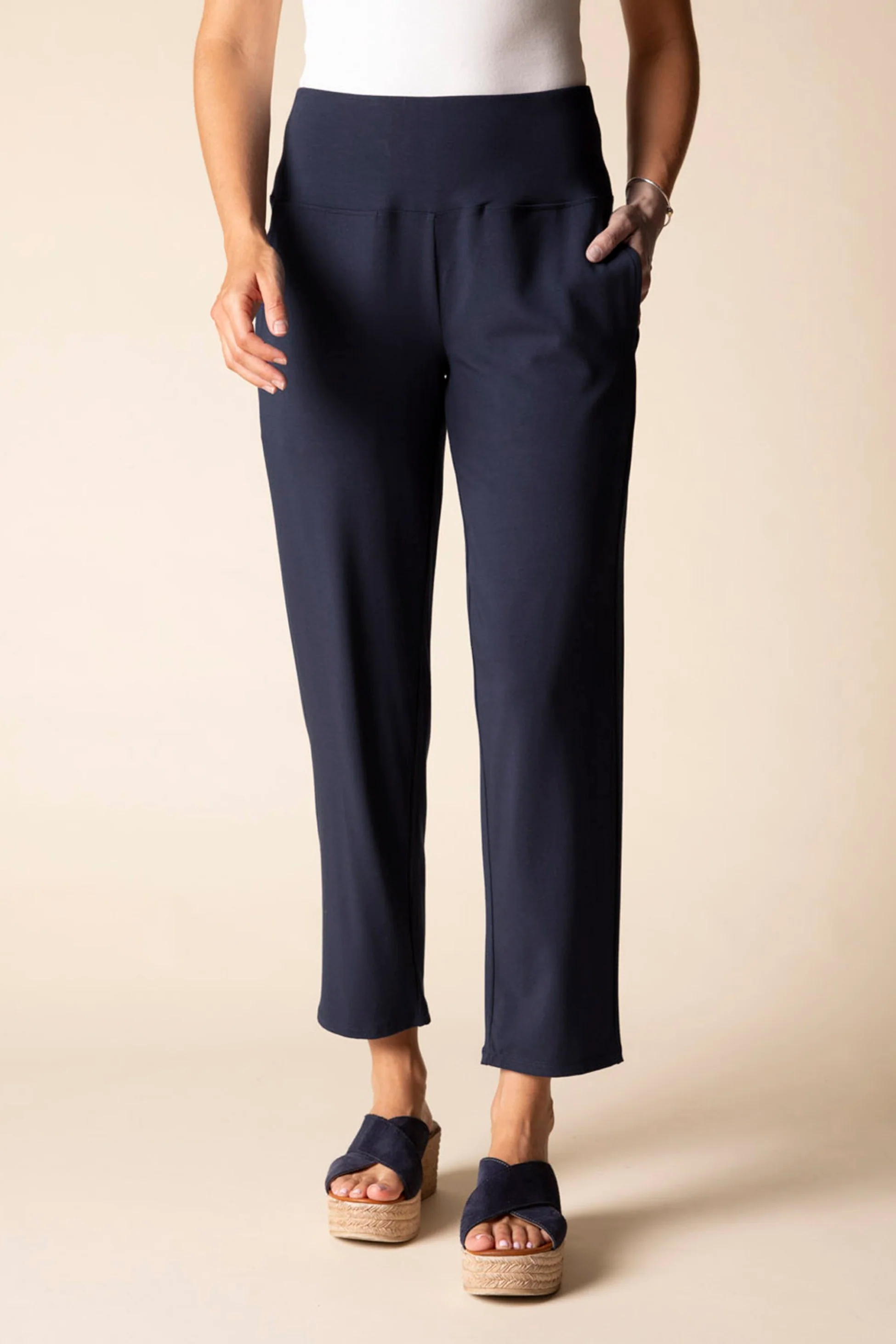 Core Travel Straight Pant - Image 6