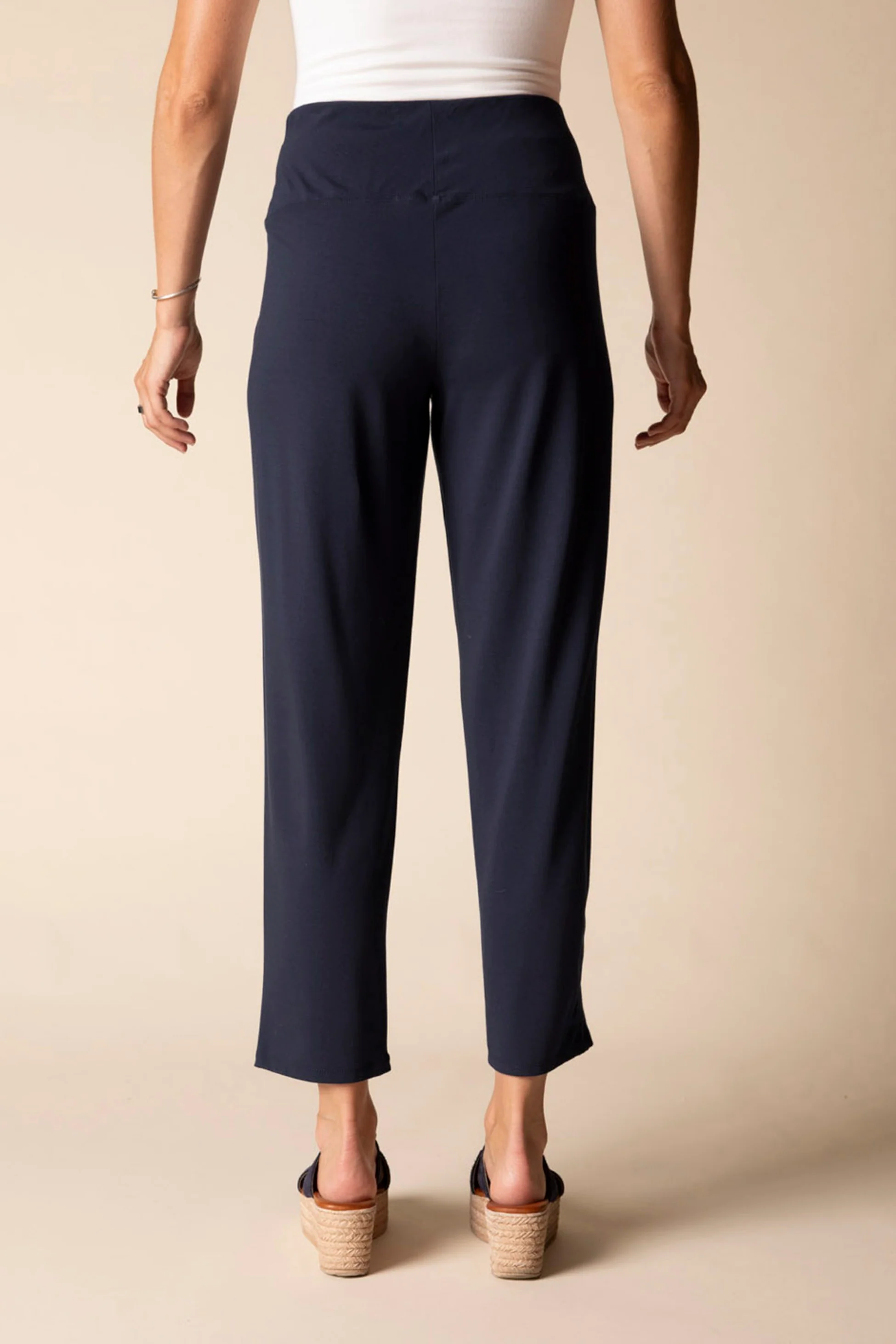 Core Travel Straight Pant - Image 8
