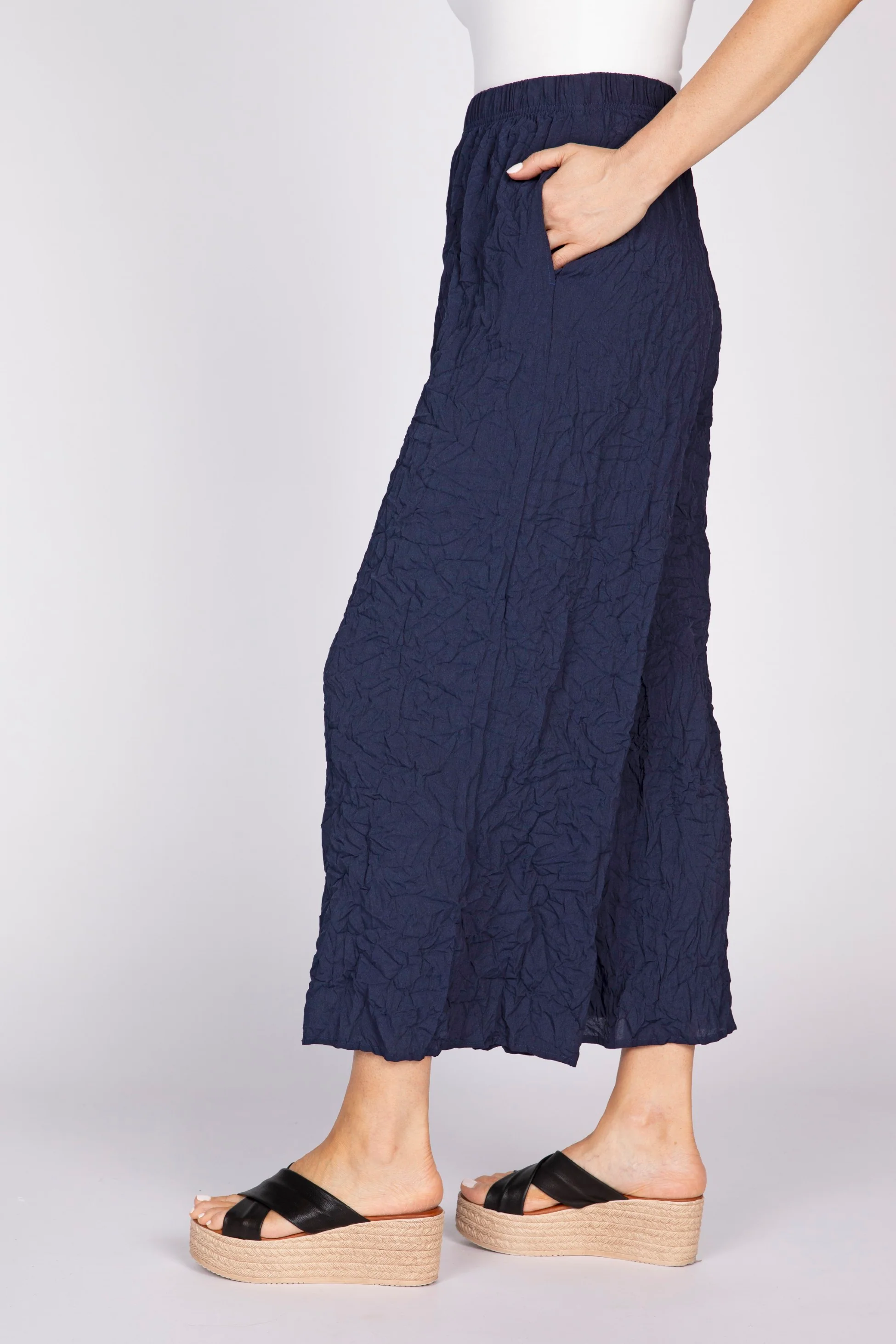 Crinkle Crepe Travel Pant - Image 5