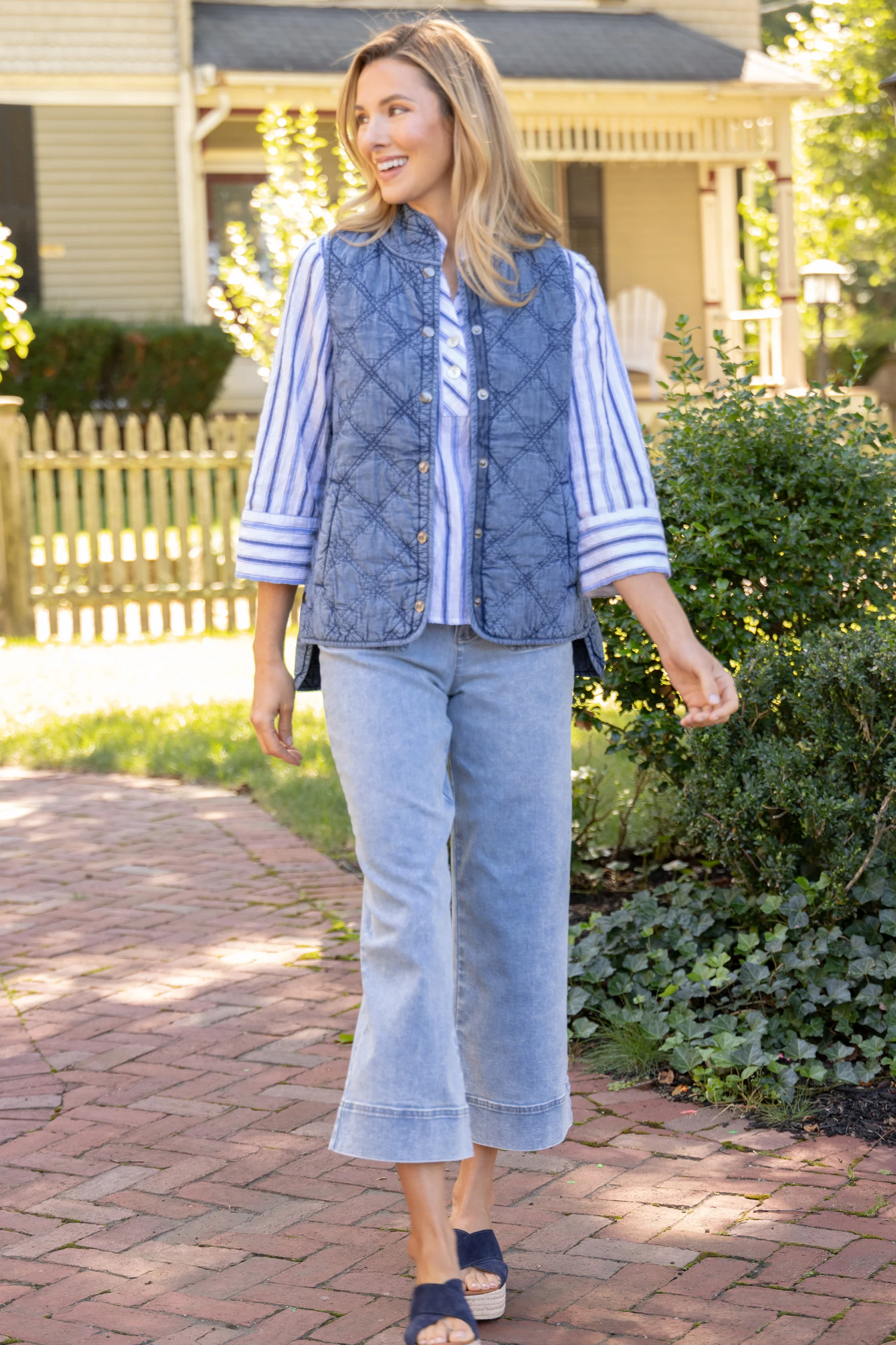 Crop Essential Jean - Image 3