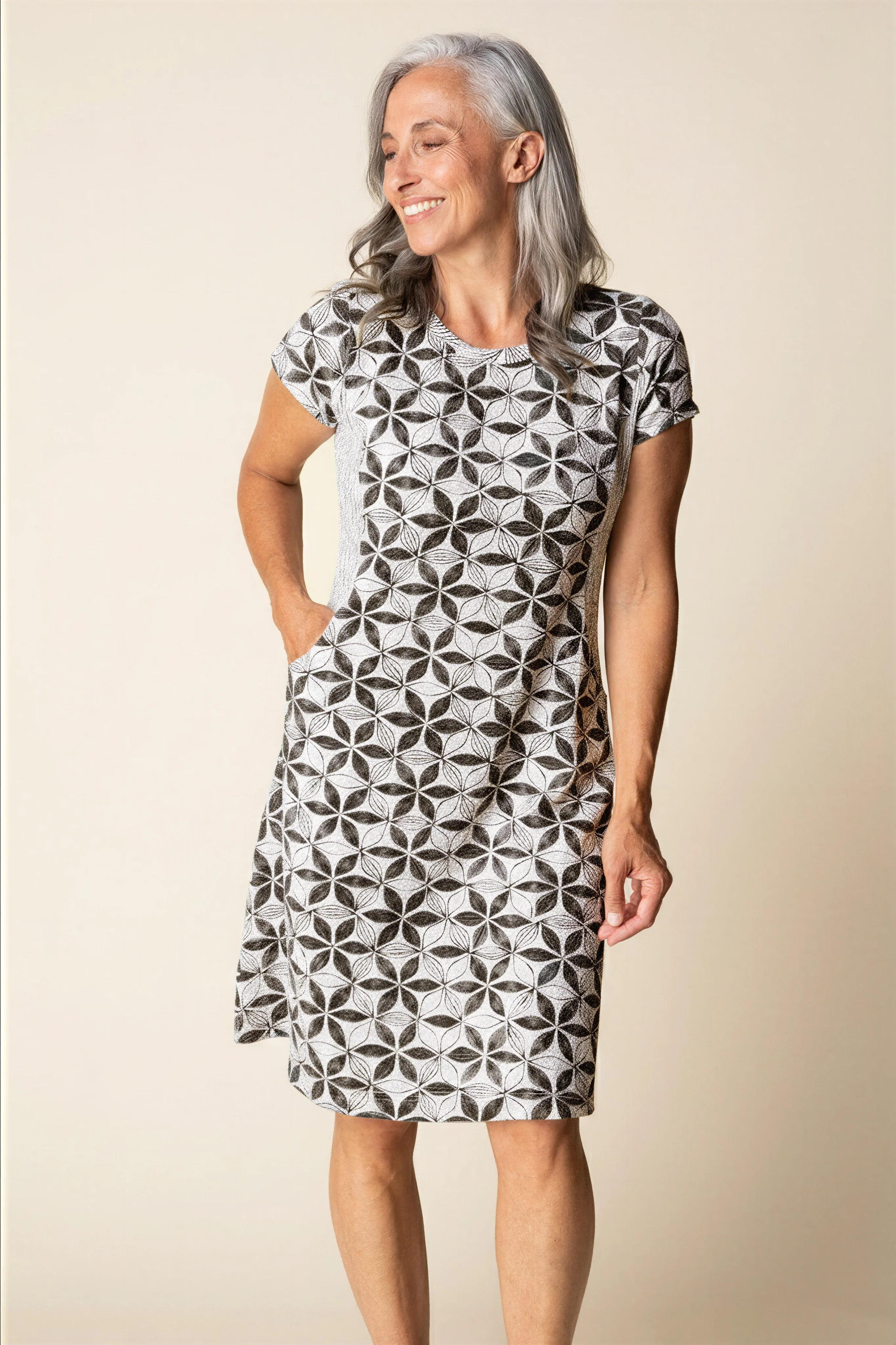 Fine Lines Pucker Weave Astrid Dress - Image 2