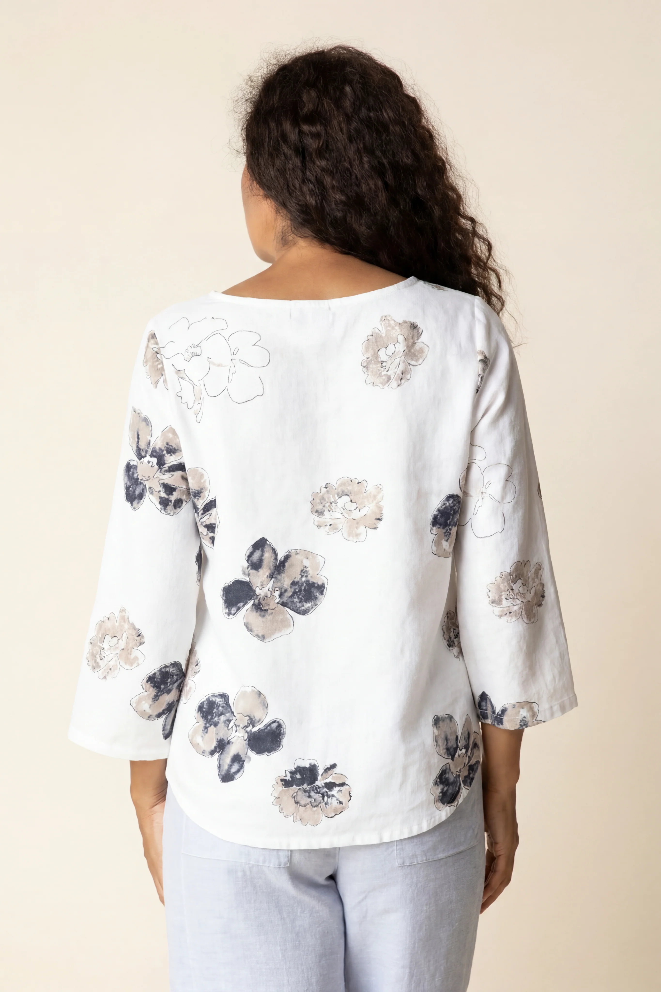 Linen Watercolor Blouse - Image 5