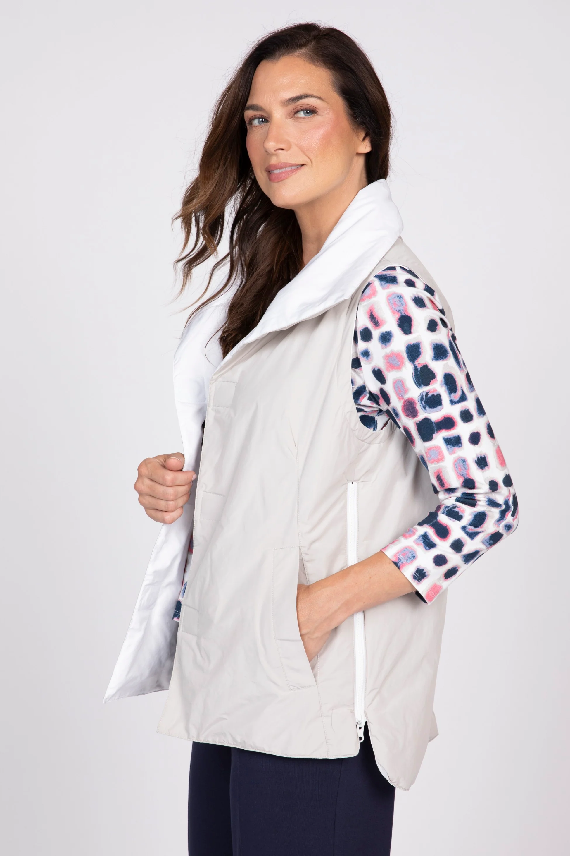 Reversible Taffeta Layering Vest - Image 3