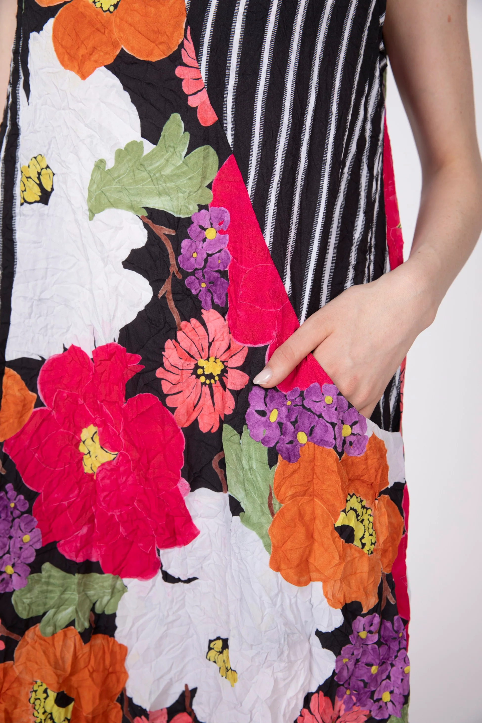 Siesta Floral Crinkle Crepe Every Where Dress - Image 5