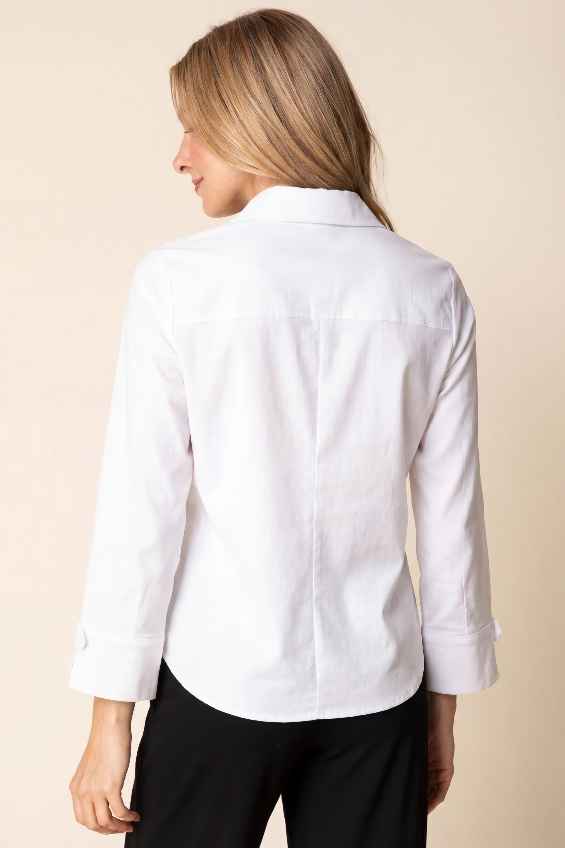 The Great White Shirt - Image 3