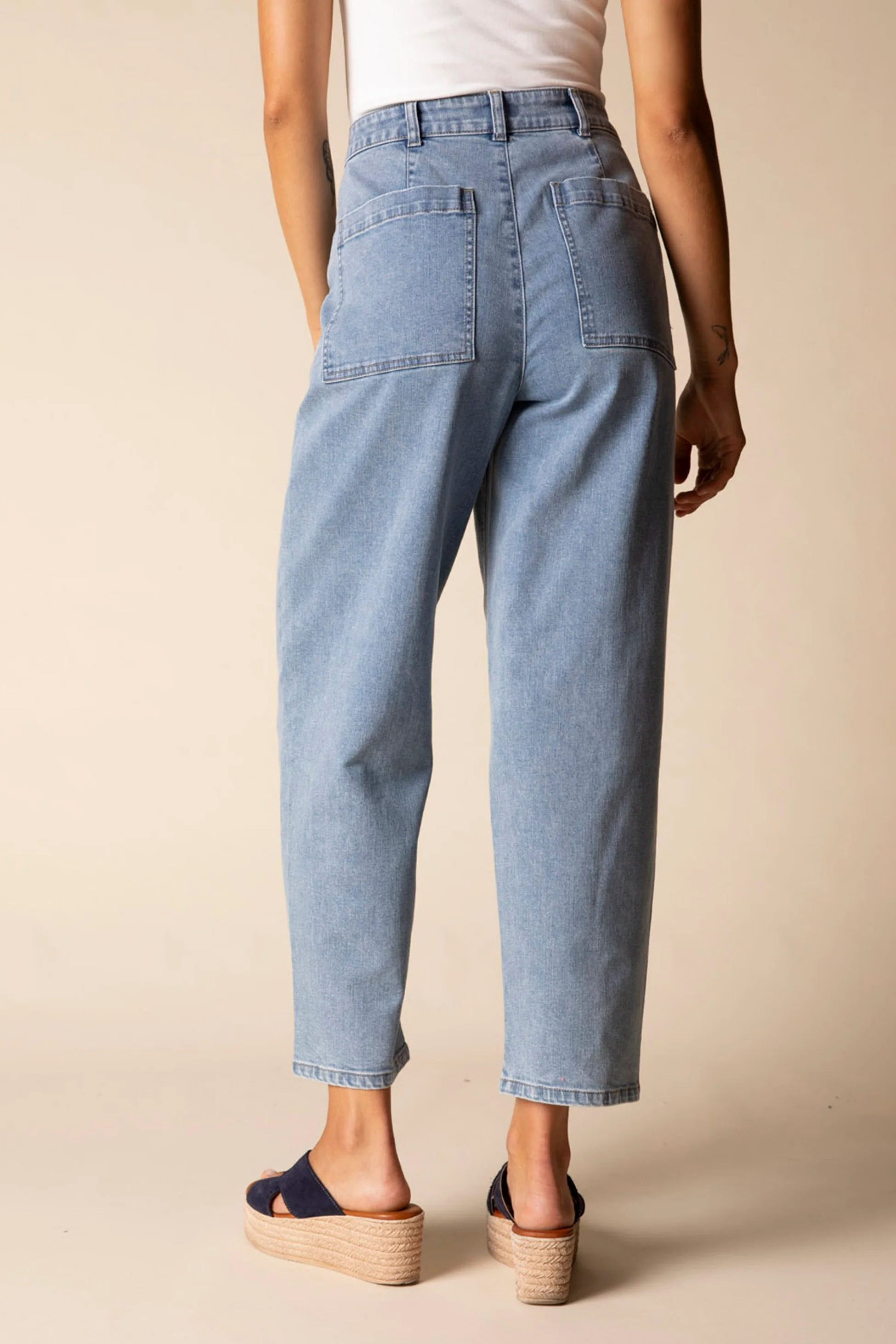 The Modified Barrel Leg Jean - Image 3