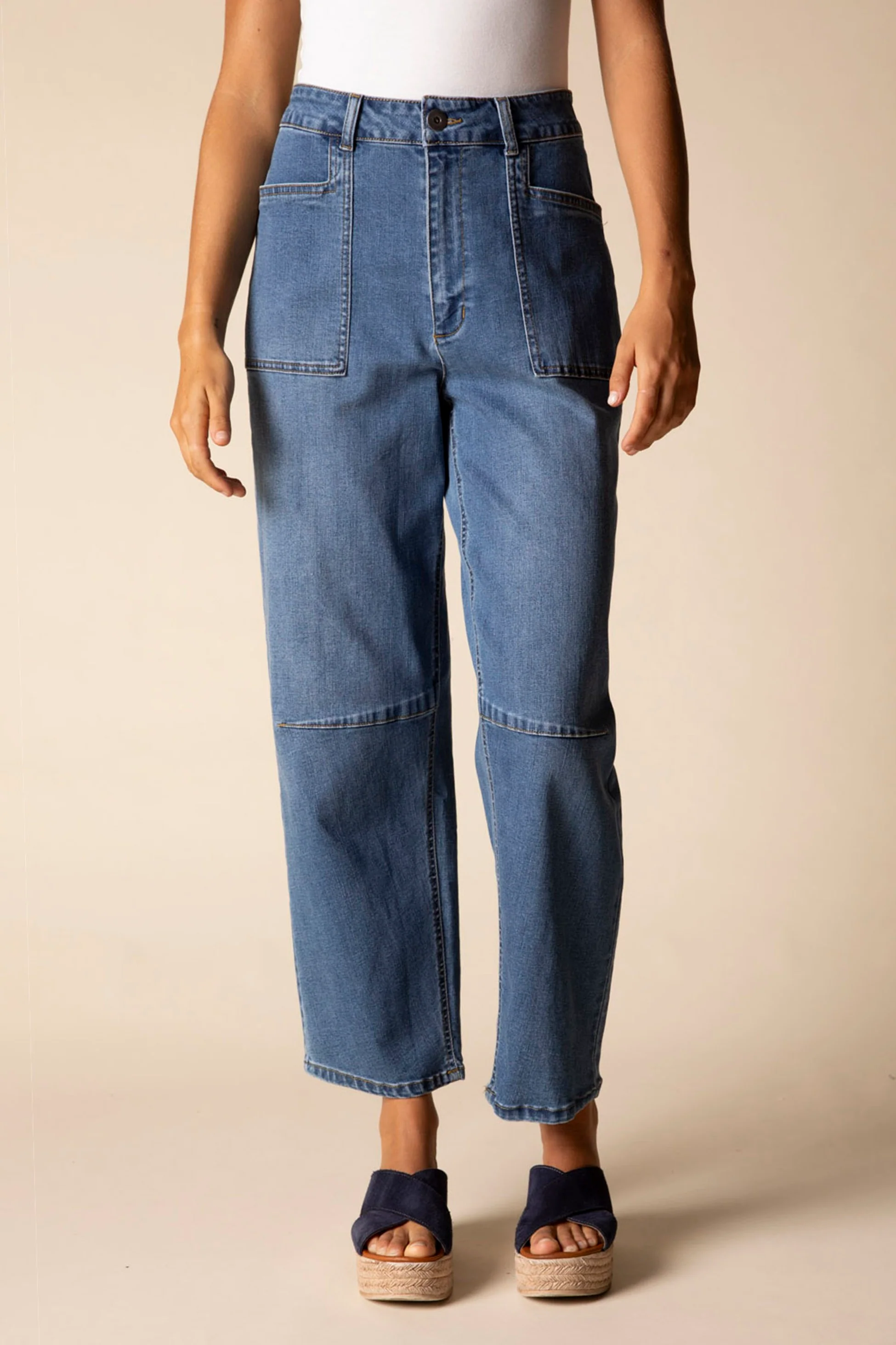 The Modified Barrel Leg Jean - Image 4