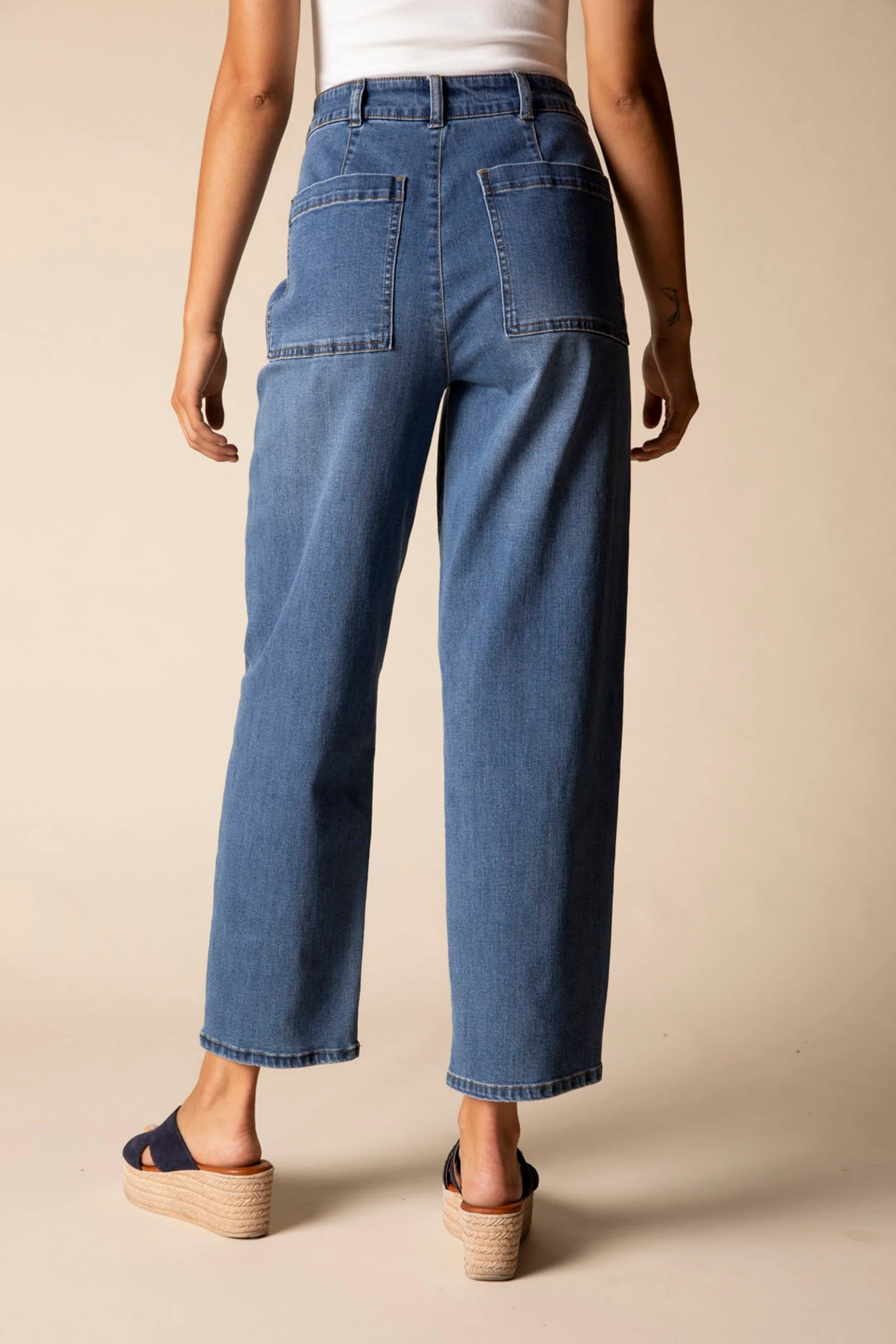 The Modified Barrel Leg Jean - Image 8