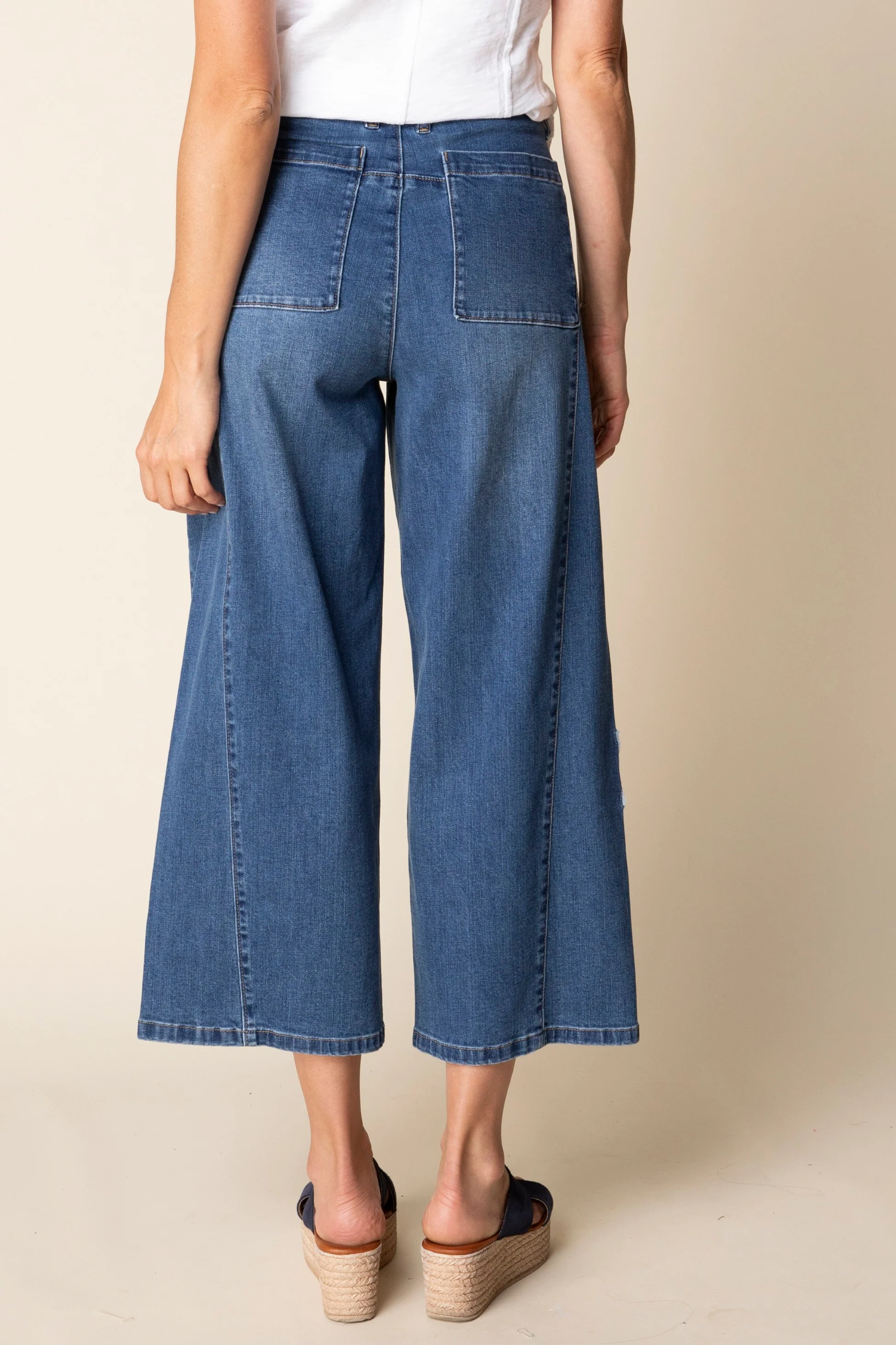 Tossed Floral Jean - Image 7