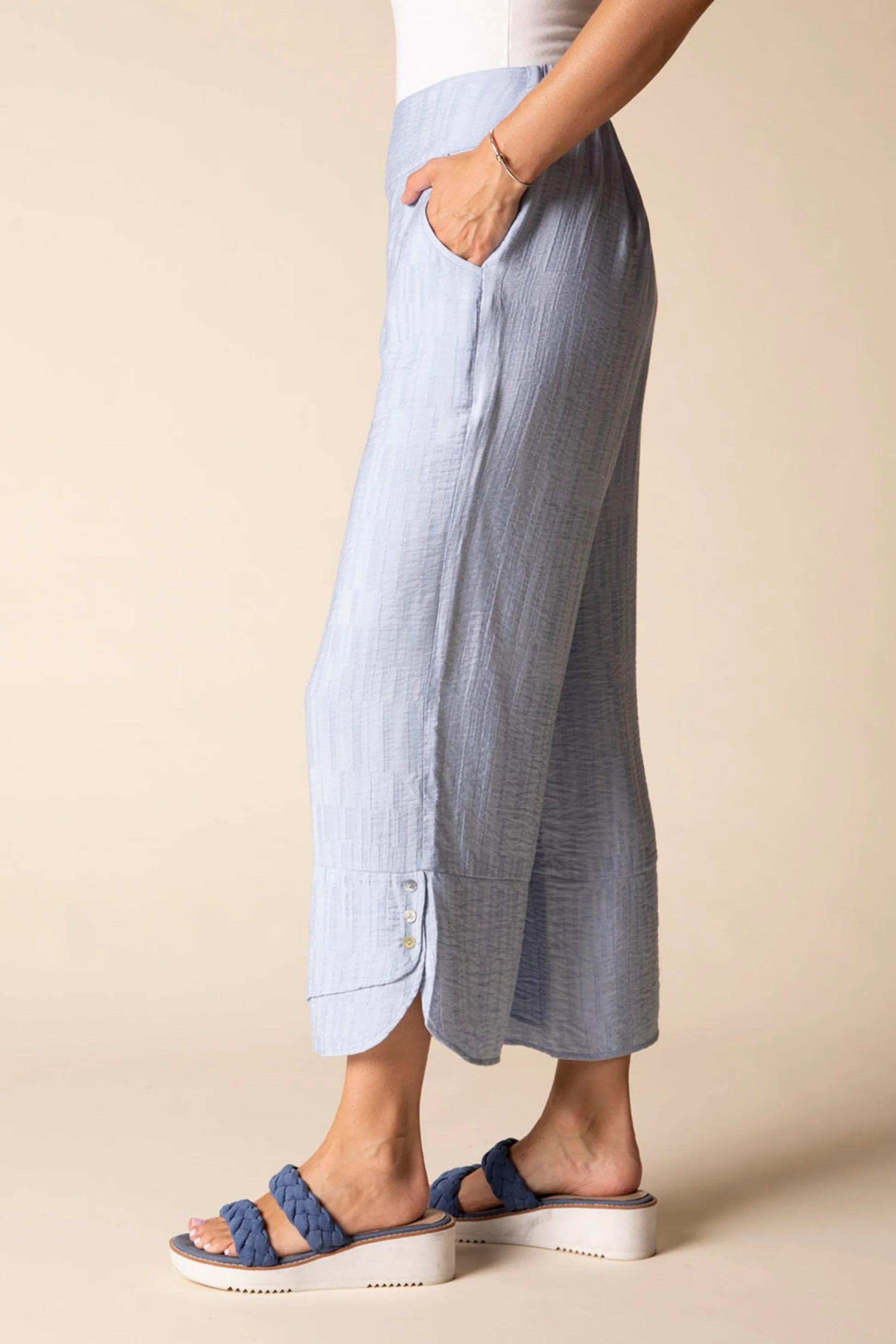 Whisper Jacquard Rayon Crop Pant - Image 4