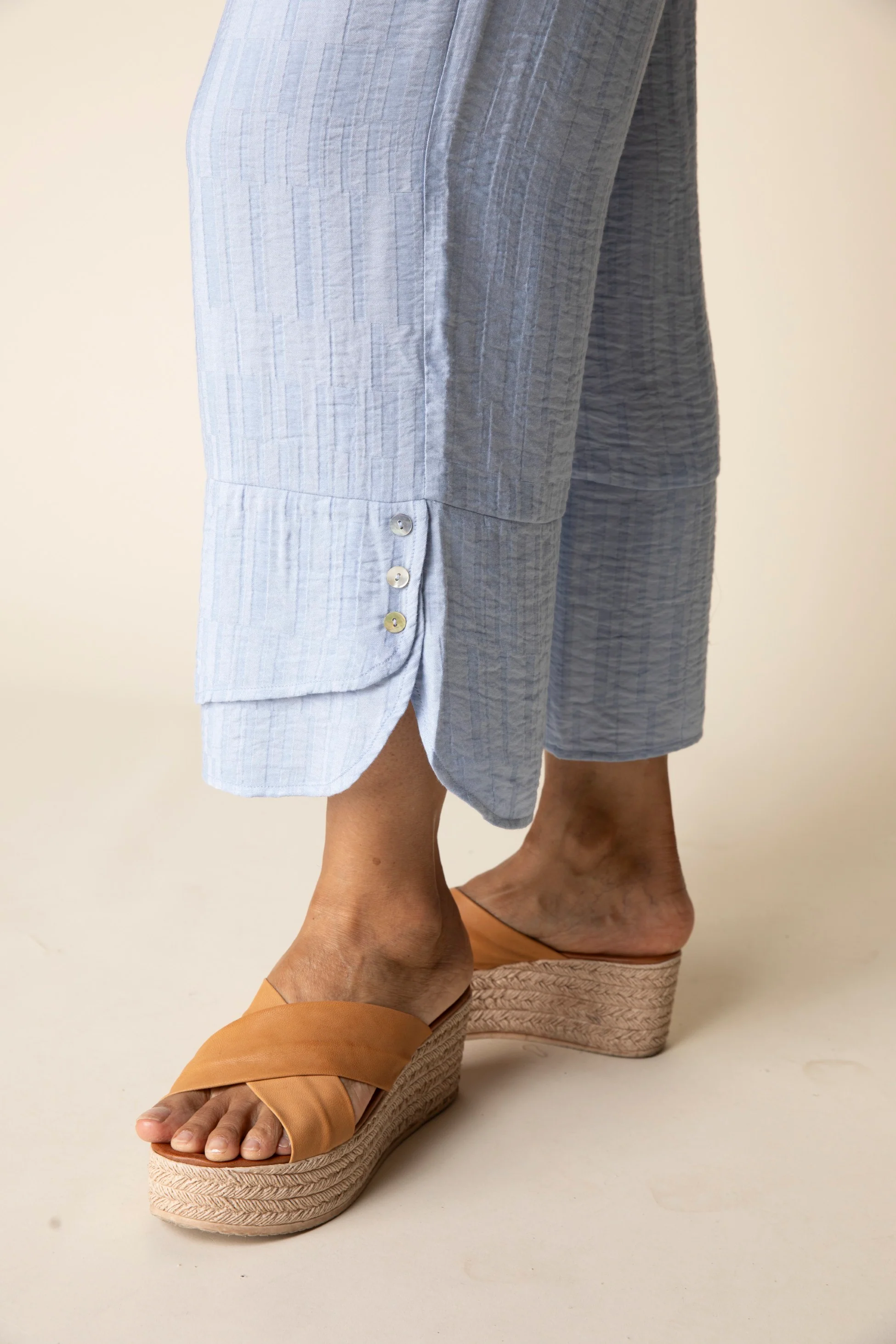 Whisper Jacquard Rayon Crop Pant - Image 6